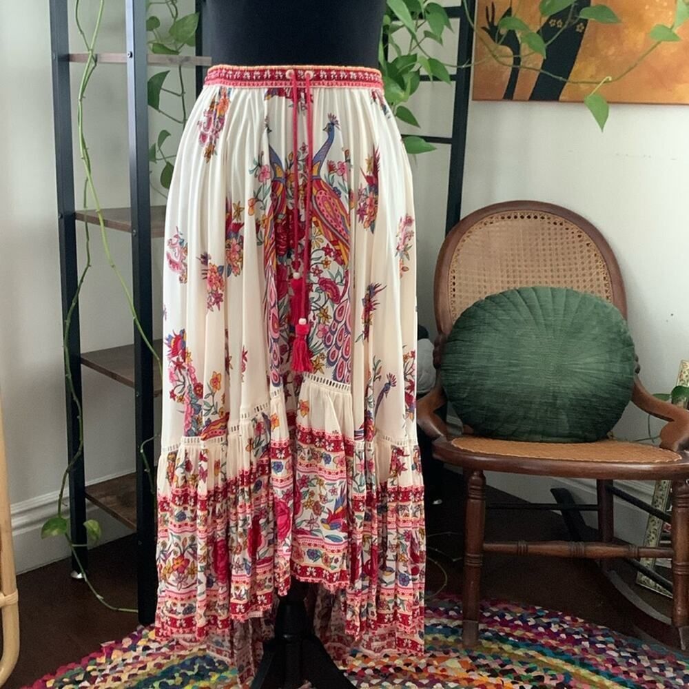 Spell Hotel Paradiso Floral Cream and Red Women's Skirt Size Small